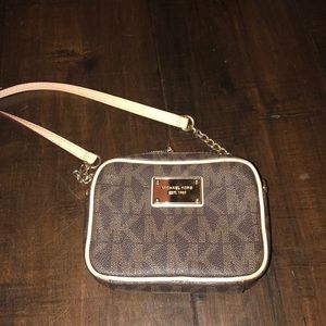 Mini Michael Kors Jet Set Travel Crossbody